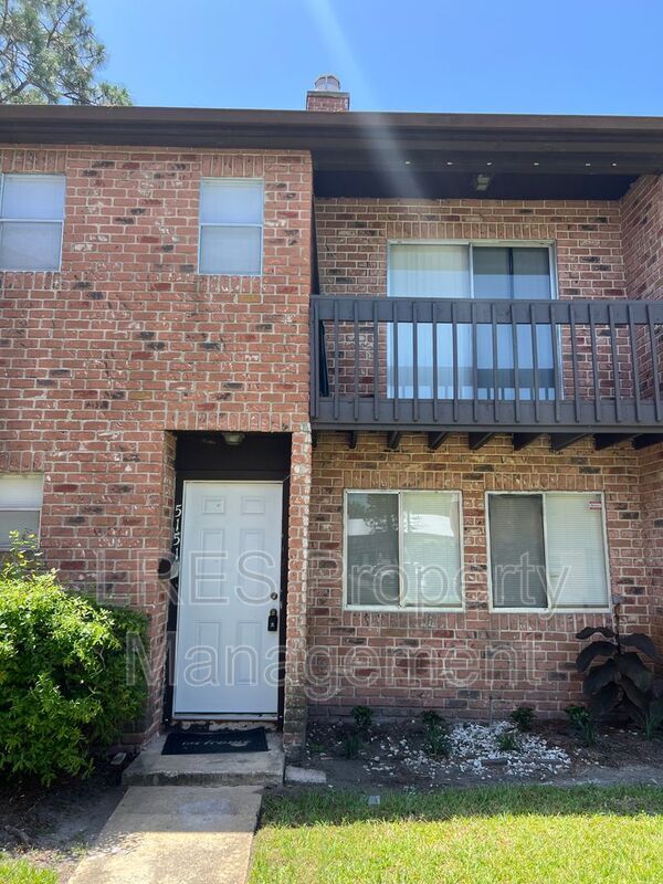 Primary Photo - 5151 Picadilly Circus Ct