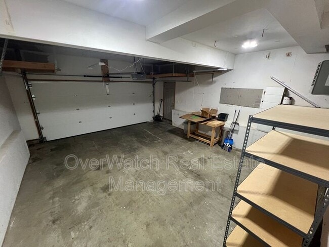 Building Photo - 17925 Beaujolais Dr