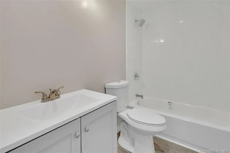 Building Photo - 53 Mill St