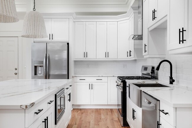 Building Photo - Experience Modern Elegance in RVA’s Souths...