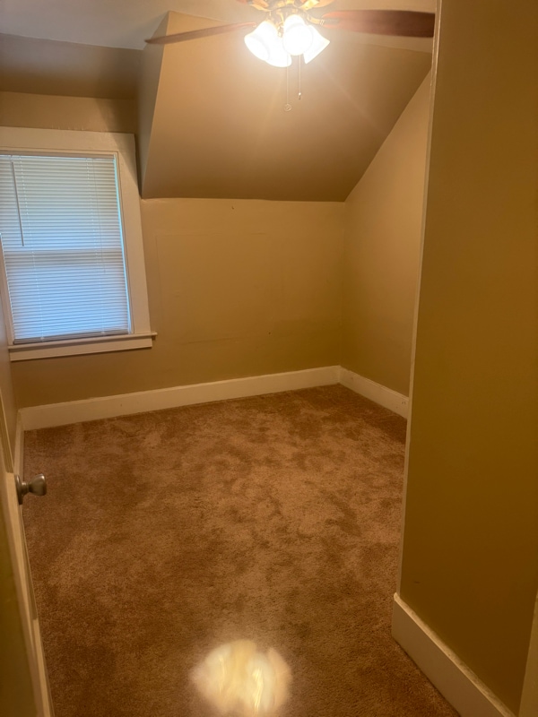 Building Photo - 103 Bowling Ln