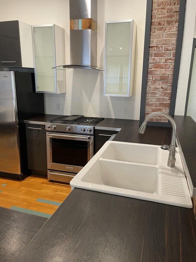 Building Photo - 1735 NW 13th St