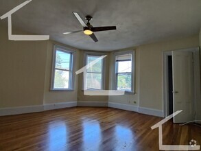 Building Photo - 230 Cypress St #1A Brookline MA 02445