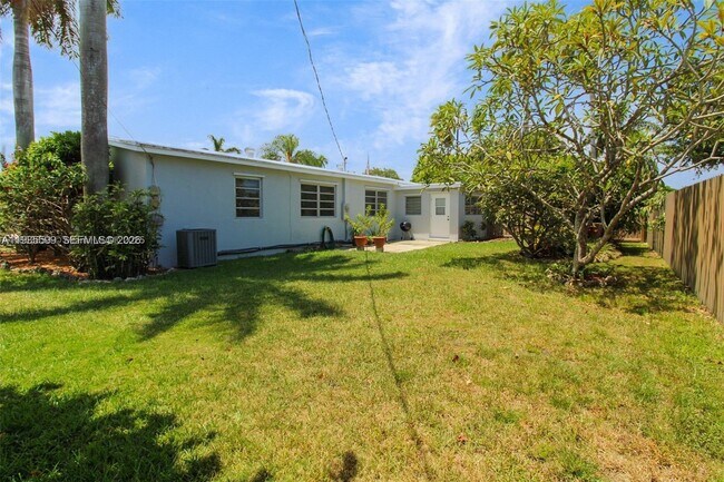 Building Photo - 10250 Caribbean Blvd