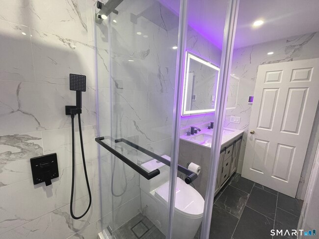 Building Photo - 31 Willow Springs