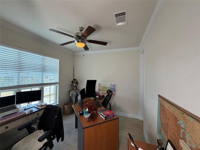 Building Photo - 8709 Moccasin Path