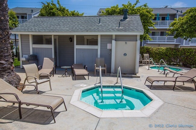 Building Photo - 107 Mangano Cir