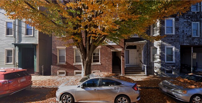 Building Photo - 9 Fulkerson St