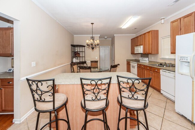 Building Photo - 5 Bedroom 2.5 Bath Home in Indigo Fields - North Charleston