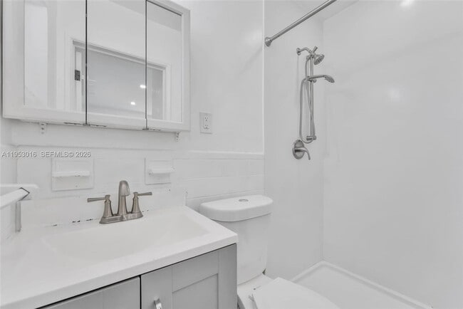 Building Photo - 4917 SW 43rd Terrace