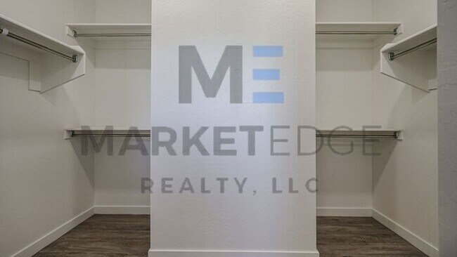 Building Photo - 3Bed/2Bath Home In Scottsdale! JOIN THE WA...