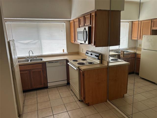 Building Photo - 9747 Whitehurst Dr