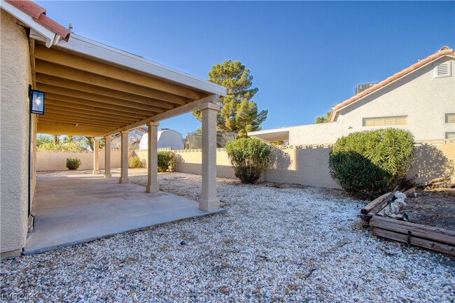 Building Photo - 3923 Broken Oak Ln