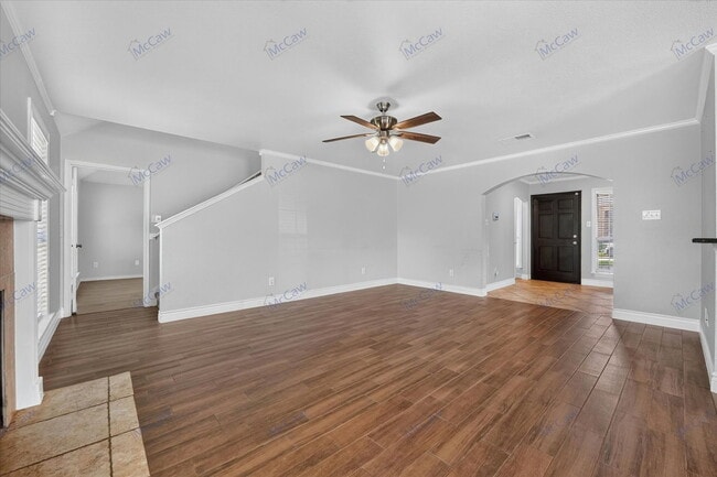 Building Photo - 333 Stately Oak Ln