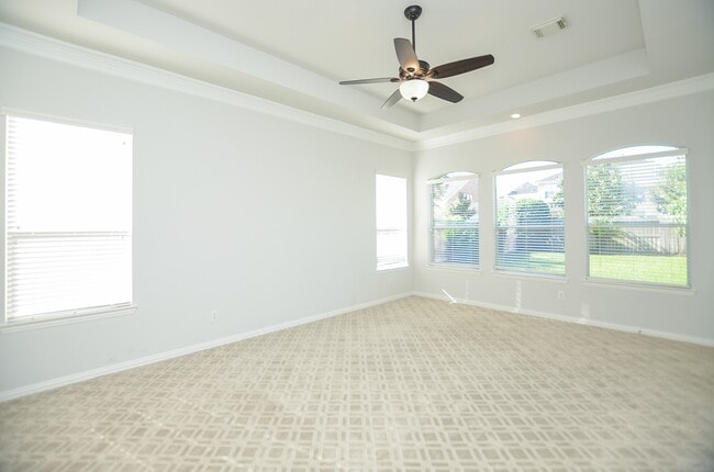 Building Photo - 4315 Village Forest Dr