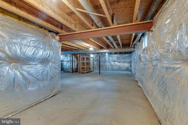 Building Photo - 45921 Altman Ct