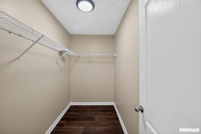 Building Photo - 1734 Old Dogwood