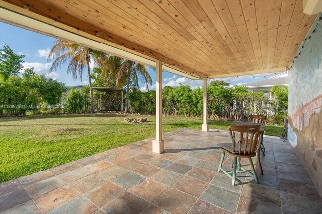 Building Photo - 7305 NW 95th Way