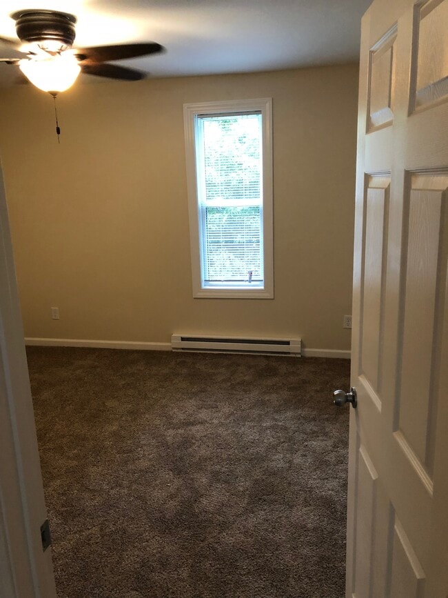 Building Photo - 627 Hudson St