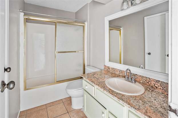 Building Photo - 8416 Seawall Blvd