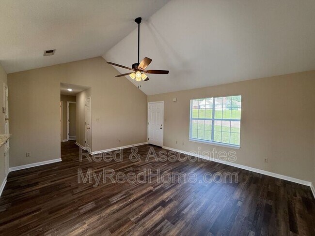 Building Photo - 4315 Bishop Hills Dr