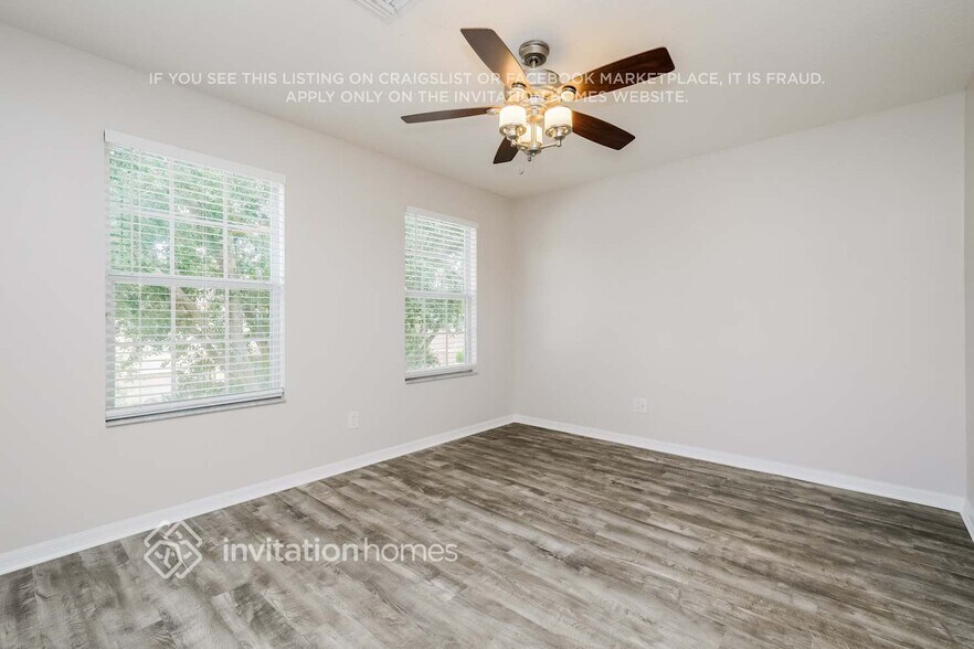 Building Photo - 2935 Girvan Dr