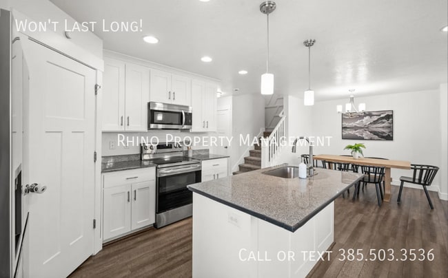 Building Photo - 4891 N Nile Dr