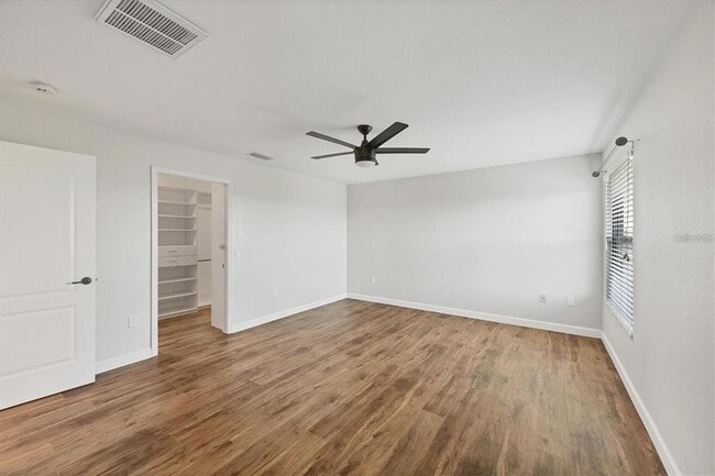 Building Photo - 15530 Aqua Cir
