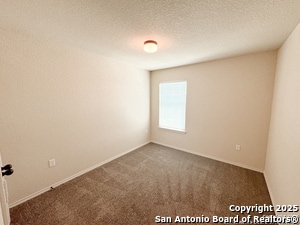 Building Photo - 602 Creekside Cir