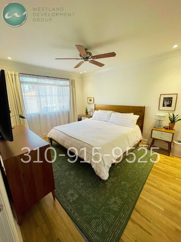 Building Photo - 3178 S Barrington Ave