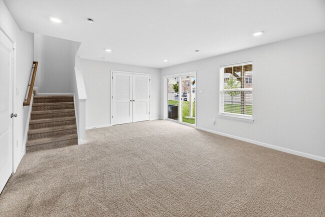Building Photo - 25 Stanton Rd