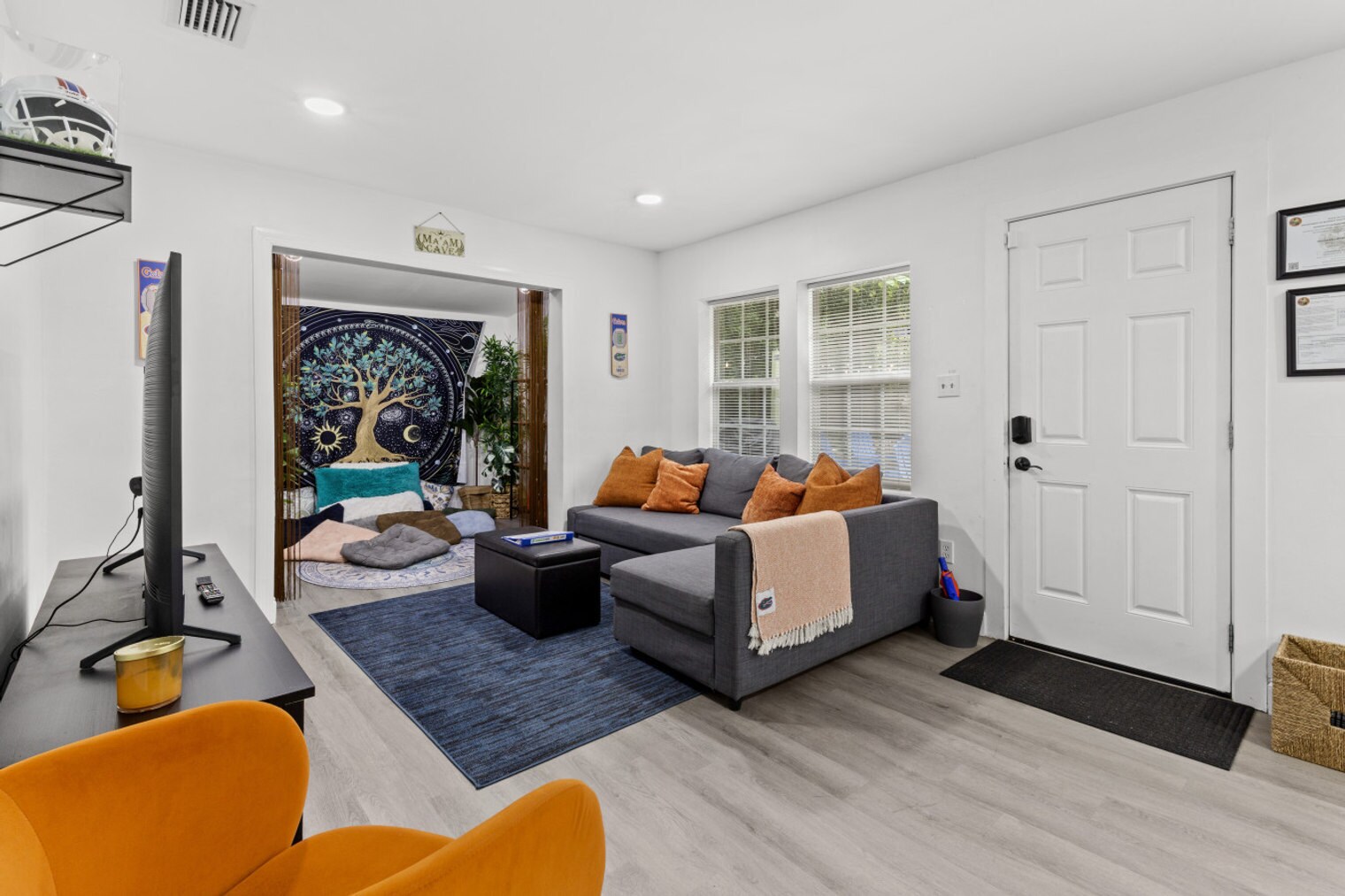 Building Photo - 2614 NW 8th St