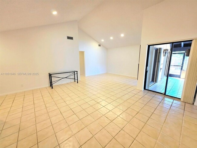 Building Photo - 2320 Dover