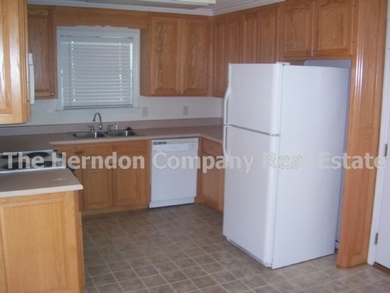 Building Photo - 12 Jacob's Walk