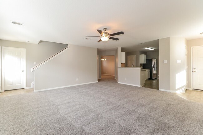 Building Photo - 11023 Vanilla Cir
