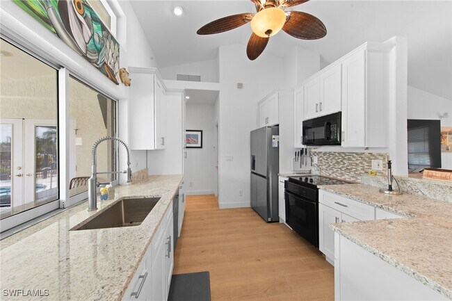Building Photo - 170 SW 52nd St