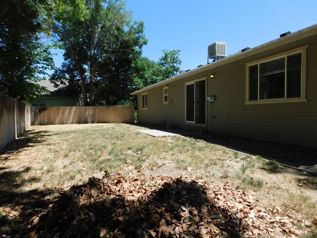 Building Photo - Spacious Home in N Grand Junction