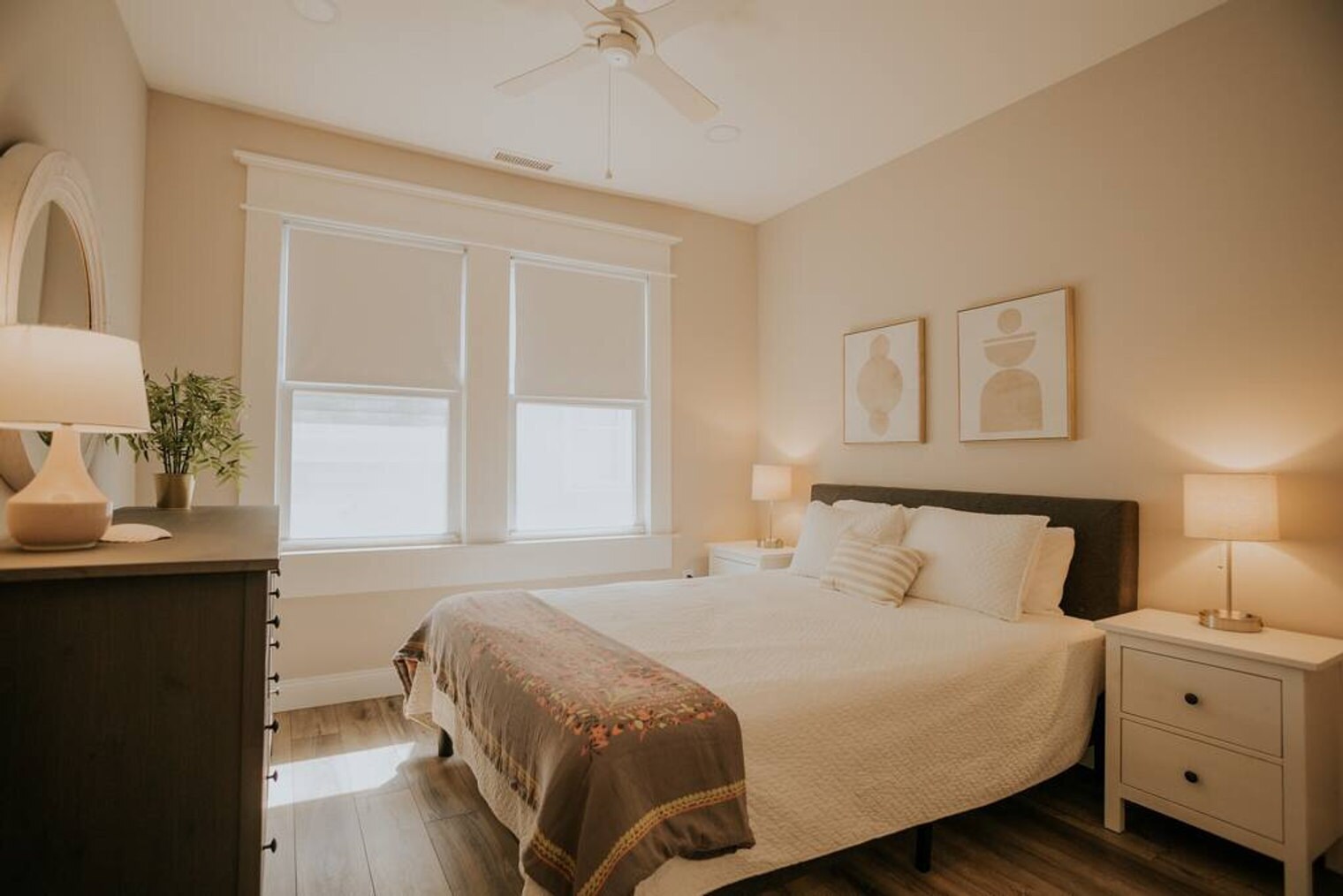 Building Photo - 3 S Surrey Ave