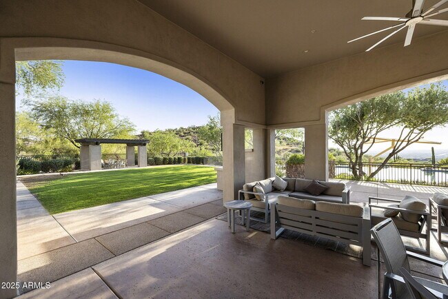 Building Photo - 11489 E Raintree Dr