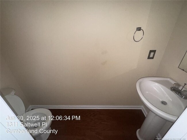 Building Photo - 1311 Saltwell Pl