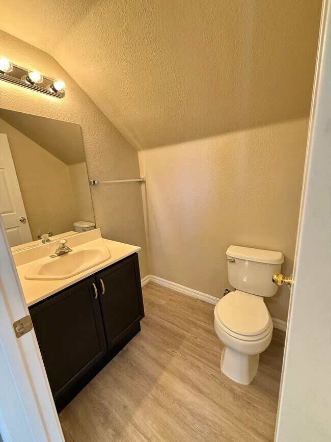 Building Photo - 8300 La Strada Ave