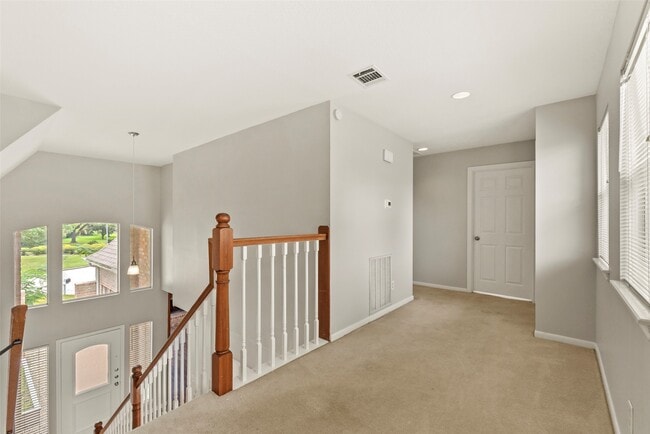 Building Photo - 15014 Lantern Creek Ln