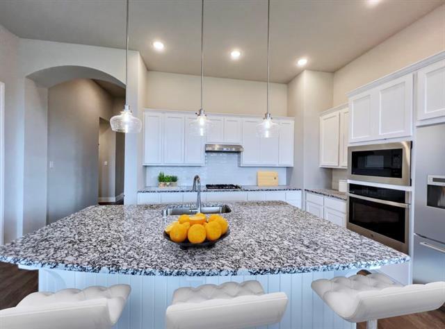 Building Photo - 932 Highberry Dr