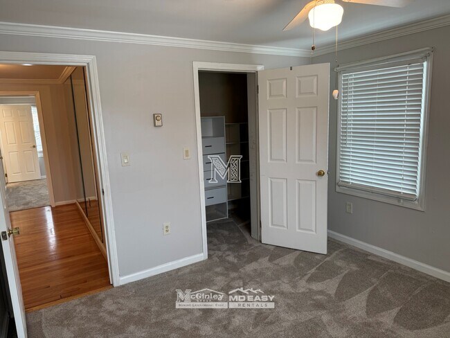 Building Photo - 2621 Fallston Rd