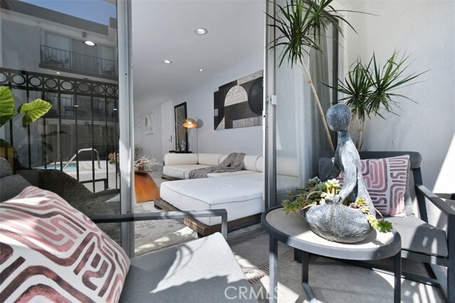 Building Photo - 1351 N Crescent Heights Blvd