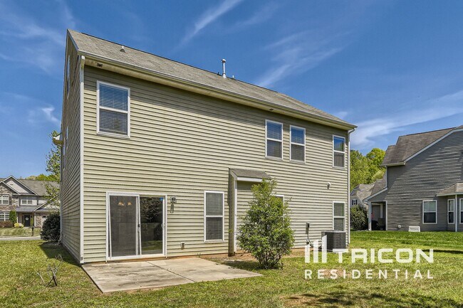Building Photo - 1804 Hoosac Dr