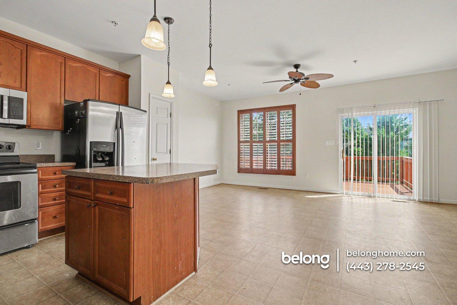 Building Photo - 2532 Emerson Dr
