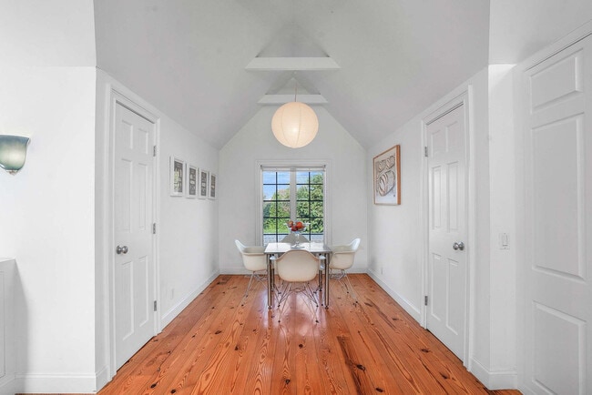 Building Photo - 7470 Sound Ave