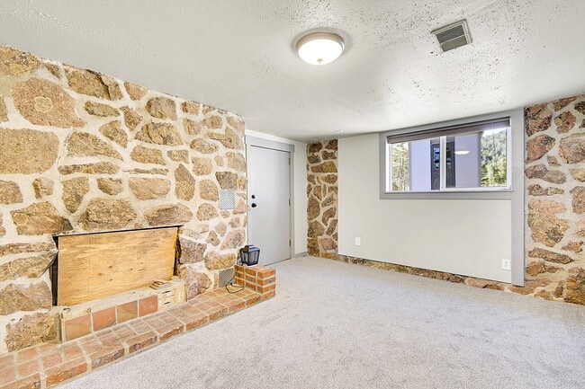 Building Photo - 11845 US Hwy 285