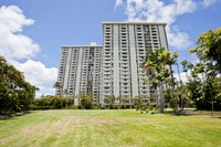 Building Photo - 1511 Nuuanu Ave
